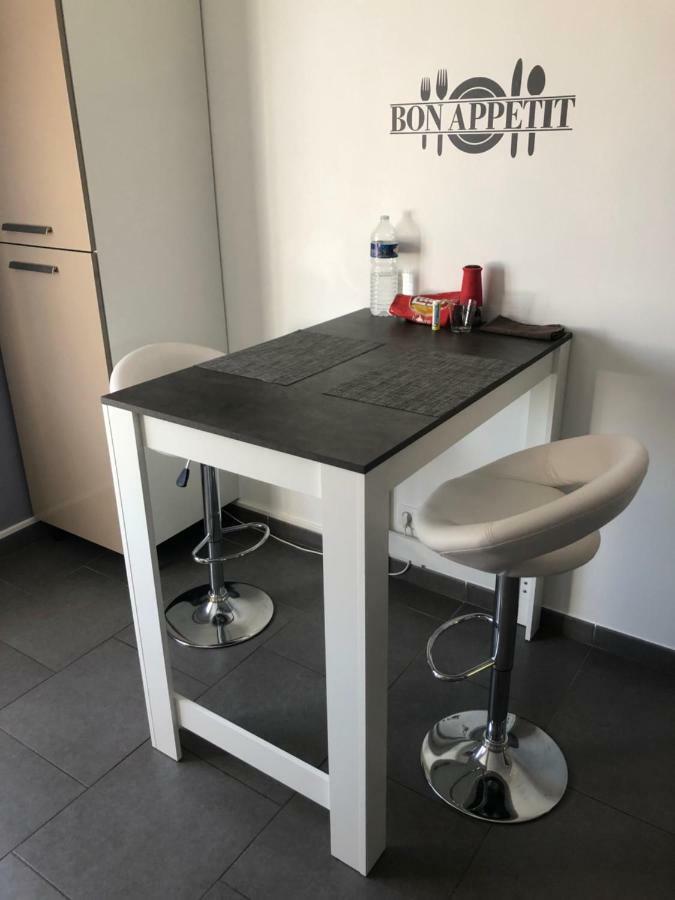 Chambre Les Loges Nevers Esterno foto